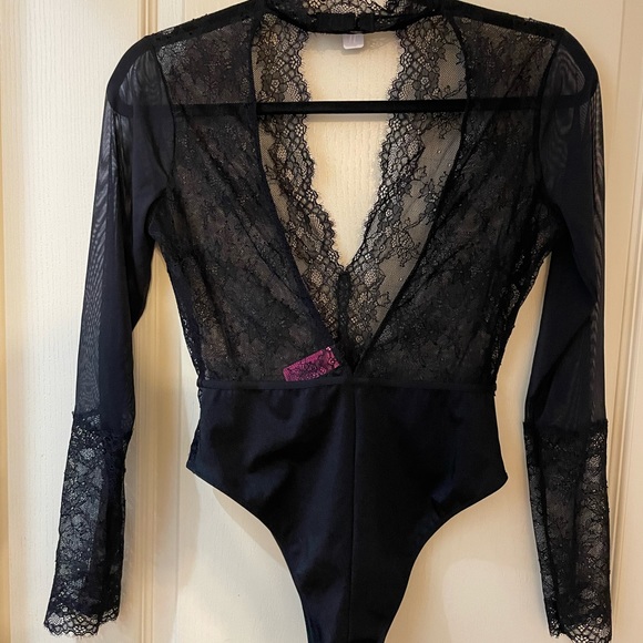 Bodysuit black and lacy - Picture 2 of 6